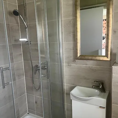 Проживание в семье Appartementshaus Vlora *